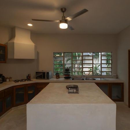 La Sultana: Amazing New House With Pool And Bikes Included. Villa Valladolid  Exterior photo